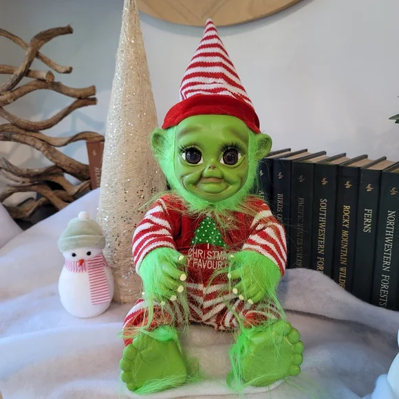 Baby Grinch doll for Christmas whoville Dr Seuss. Super cute green fuzzy - Picture 13 of 13